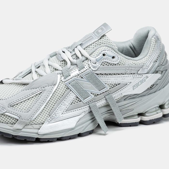 Кросівки New Balance 1906A Silver premium