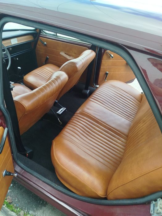 Morris 1300 Saloon