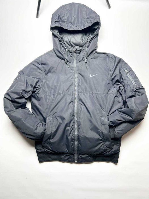 Nike пухова нейлонова куртка бомбер Футболка кепка оригинал большое