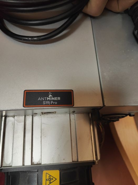 Antminer Asic s19j pro 104th