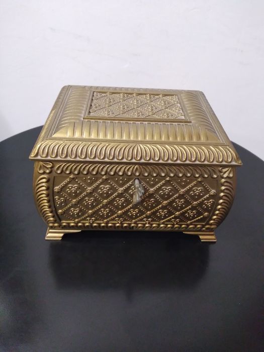 шкатулка с ключиком