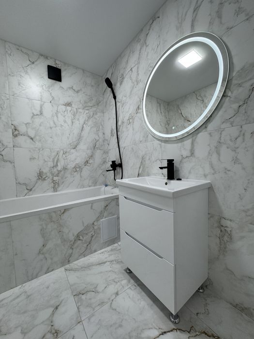 2 кімнатна квартира продаж Бам єр іо меблі техніка