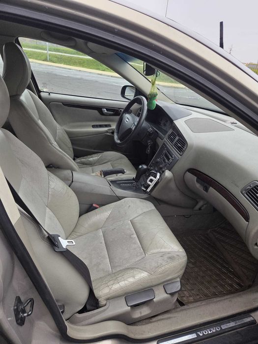 Volvo S60 2.4D D5 automat 2002
