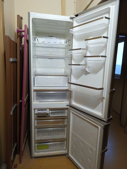 Lodówka Samsung No Frost w dobrym stanie