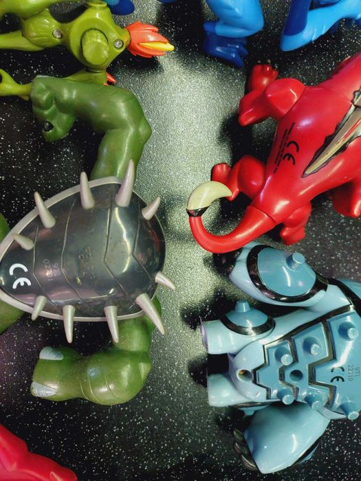 Ben 10  , оригінал. Бен 10 Бен10 фігурки