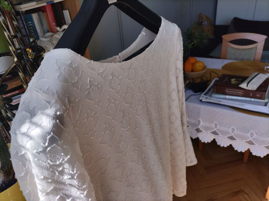 Bluzka damska elegancka