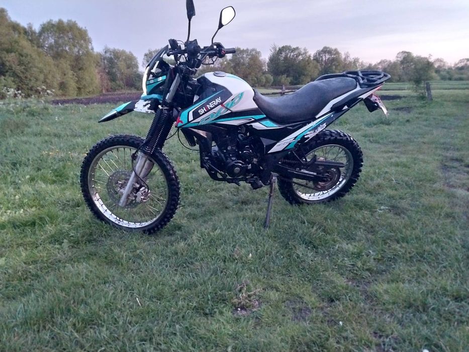 Продам мотоцикл  shnerau 200 6c