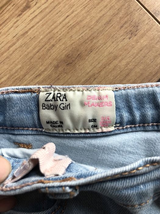 Jeansy firmy ZARA rozmiar 104