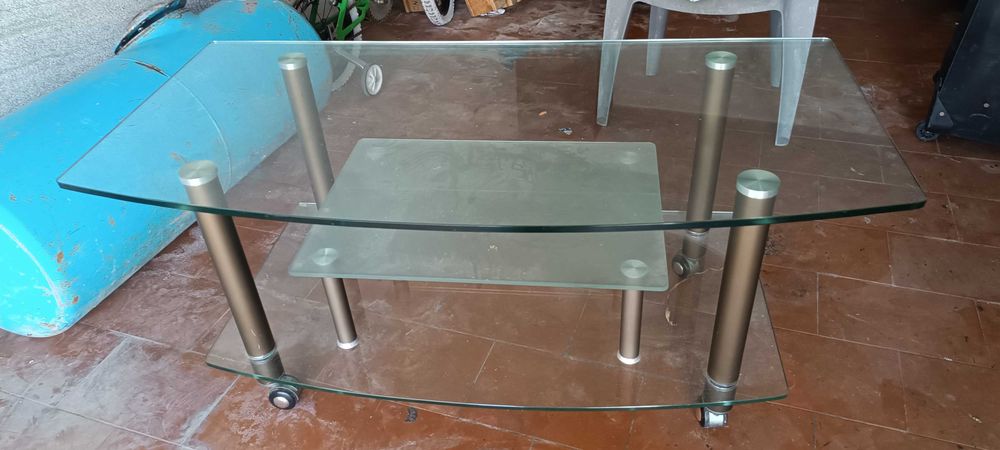 Mesa de vidro para TV