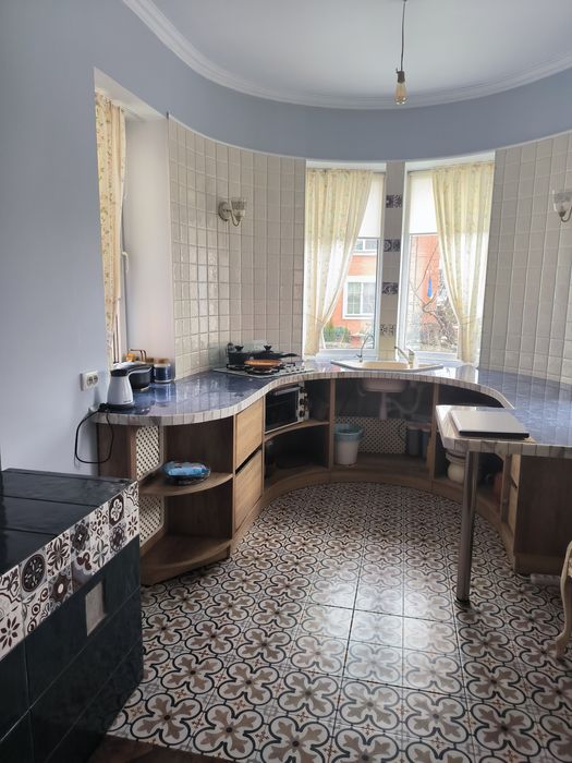 Продам дуплекс в центрі міста