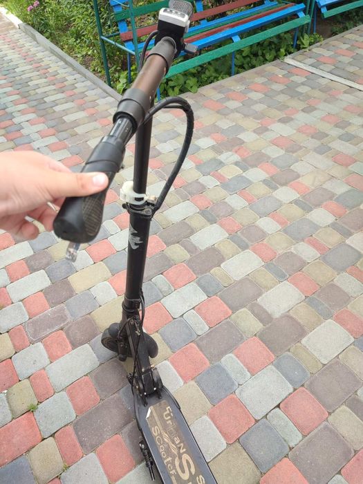 Електросамокат Eurban scooter