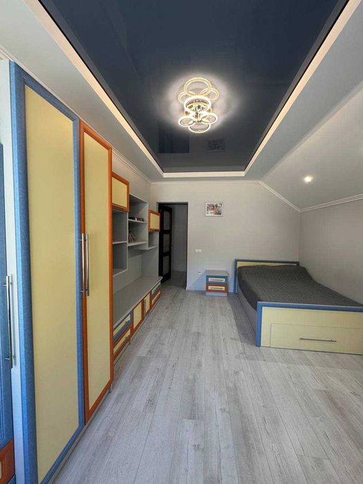 Затишний 2 поверховий будинок з ремонтом с. Нижнів, Тлумацький район