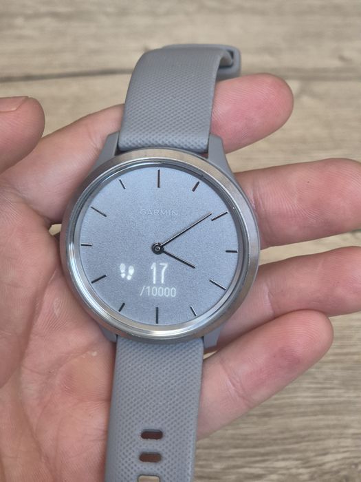 Garmin Vivomove 3 идеал состояние