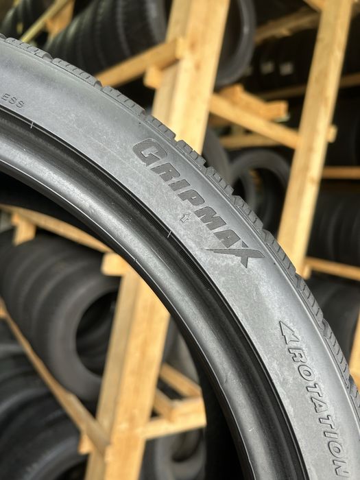 245/35/20 GripMax  2023