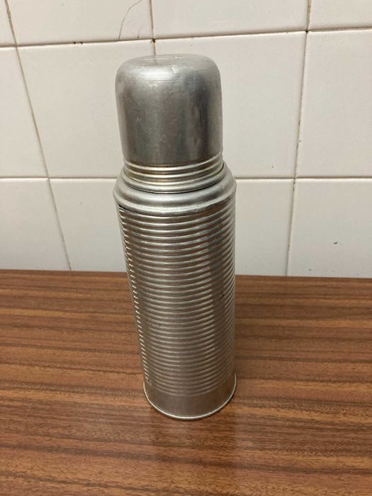 Termos antigo completo, marca Triunfo443031520313364482