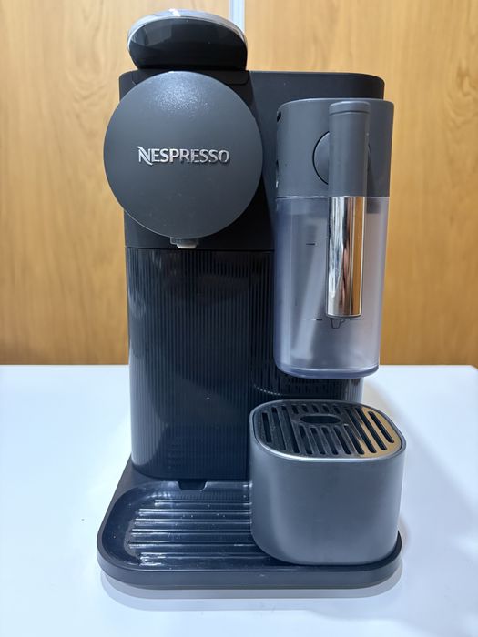 Nespresso delonghi lattissima one