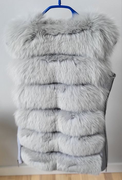 Kamizelka futrzana damską, futro naturalne z lisa polarnego