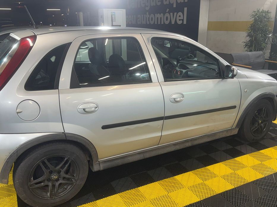 Opel Corsa C 2004