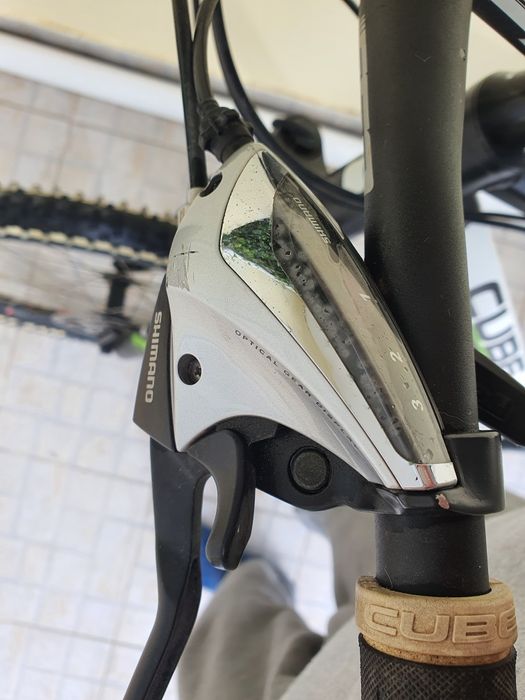 Bicicleta de Montanha CUBE ANALOG READY FOR RACE ( Praticamente nova )