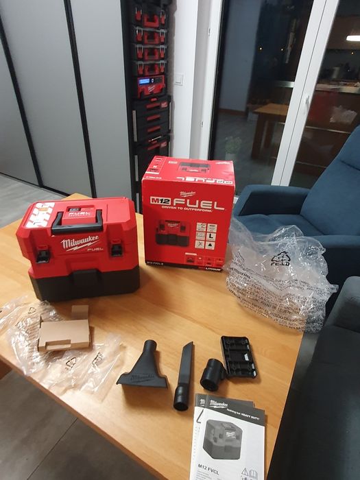 Odkurzacz Milwaukee M12 FVCL-0