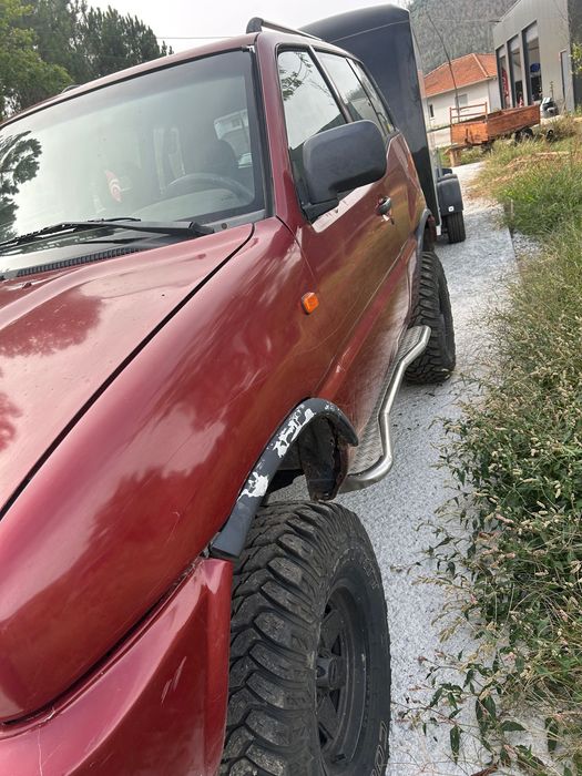 Nissan Terrano 2