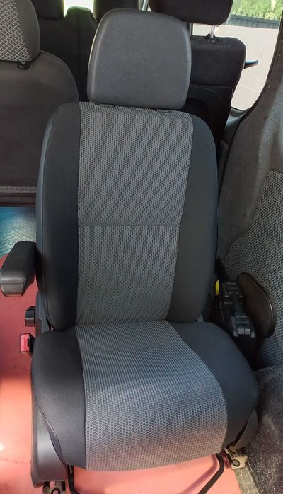 Перетяжка салону, ремонт сидіння авто, ручок кпп авто, перетяжка руля