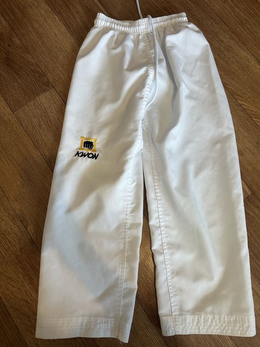 Форма добок доя тхеквондо