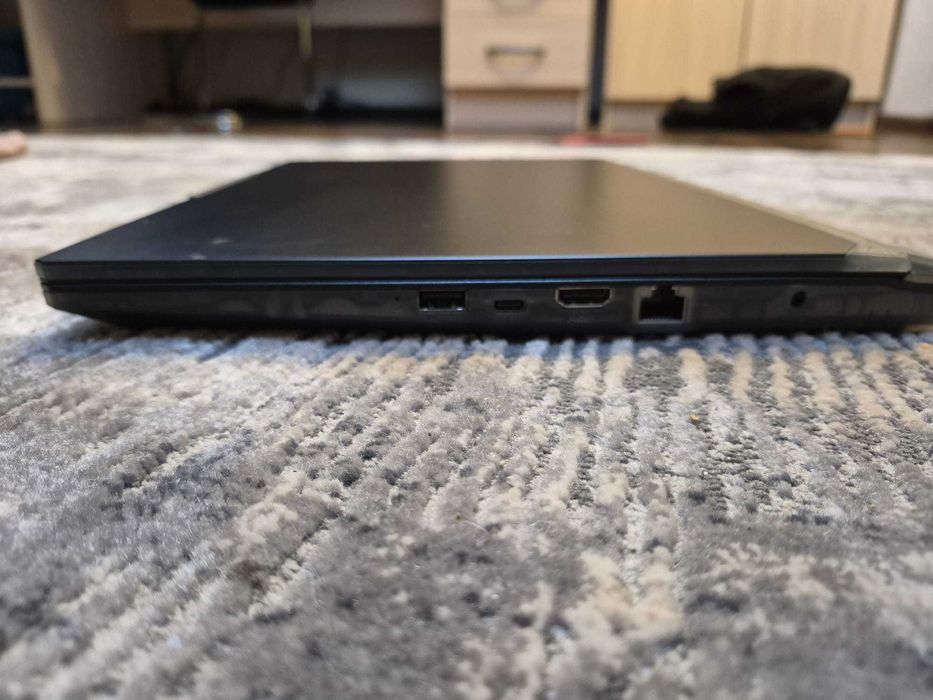 Laptop MSI cyborg