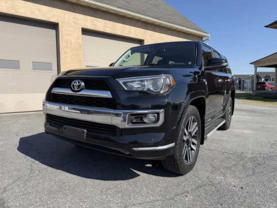 Toyota 4Runner      2018