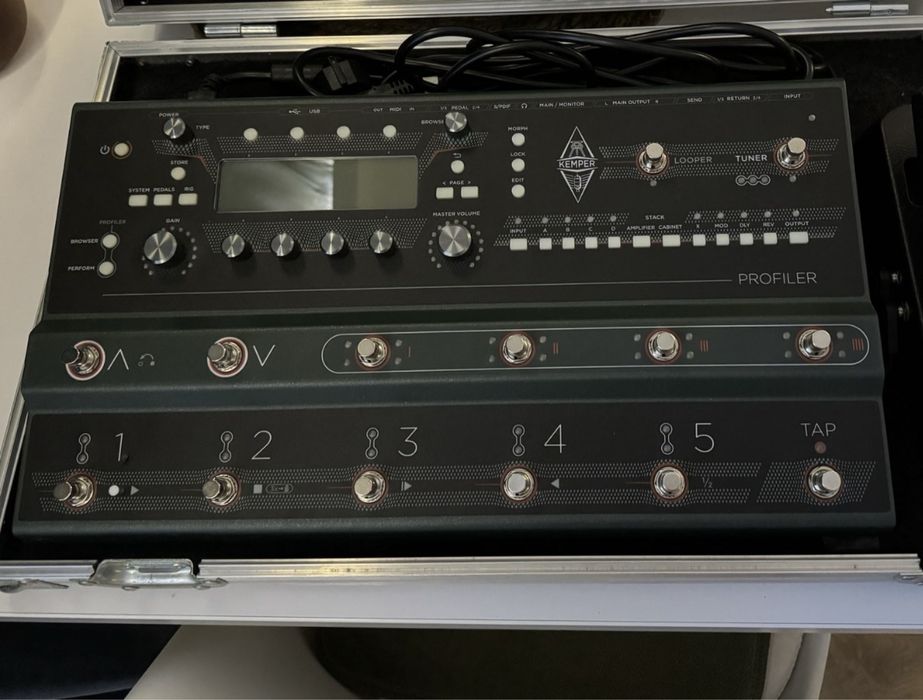 Kemper Profiler Stage