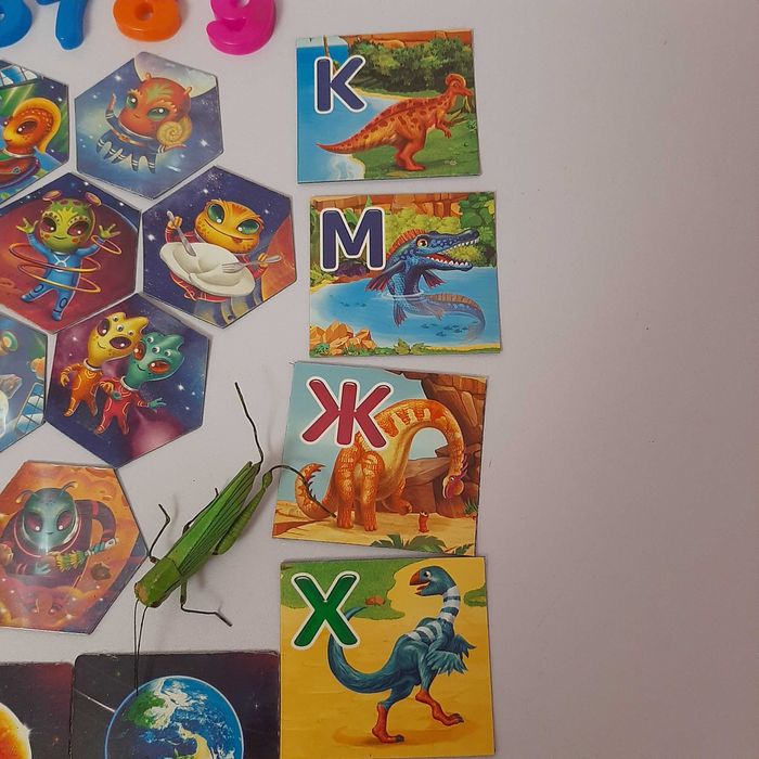 Магніти для холодильника