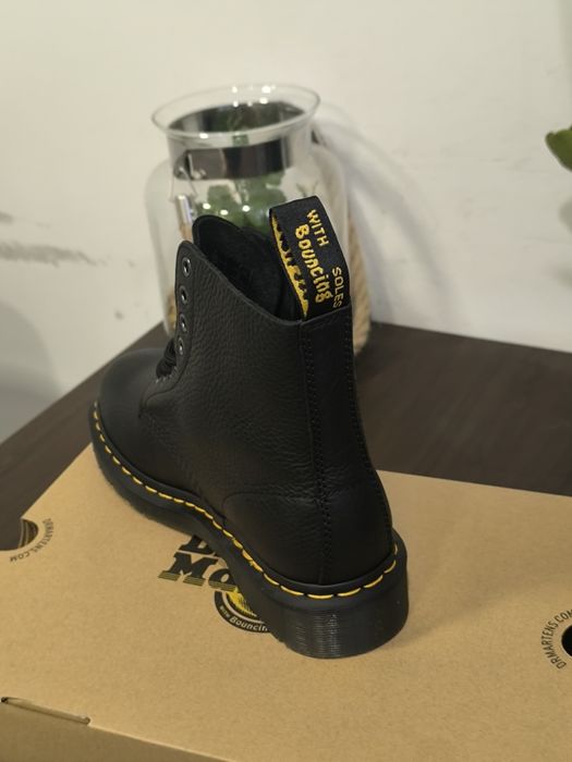Dr Martens Pascal