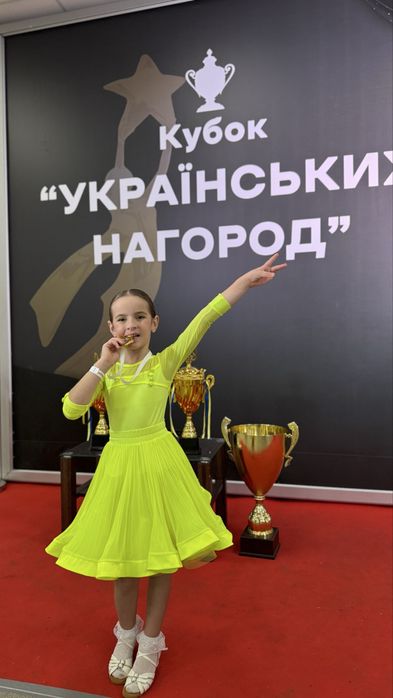 Бейсик/турнірна сукня