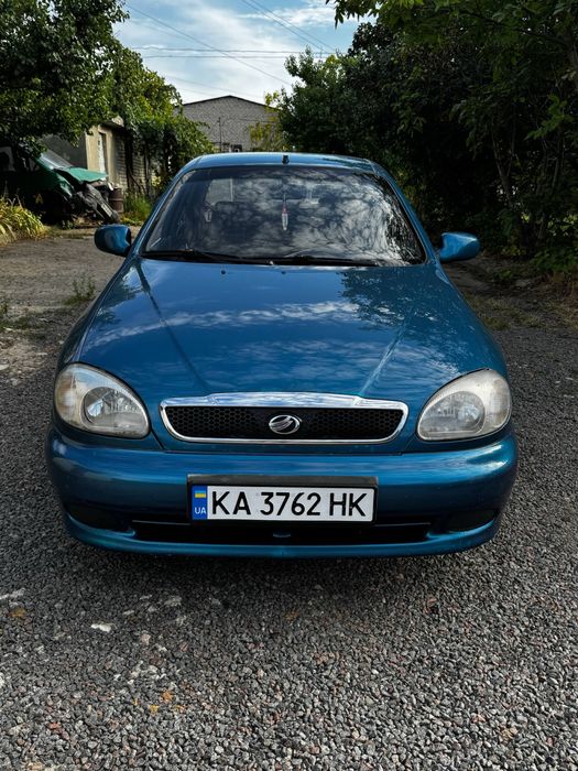 Продам Daewoo Sens 2013 года 1.3л Газ-бегзин Механика