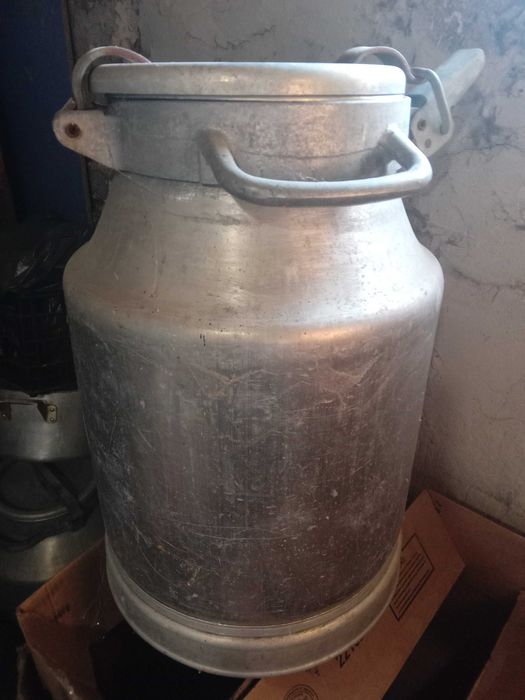 Продам алюмінієвий бідон