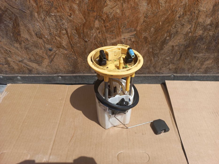 VW Passat B7 2.0 2,0 TDI Колба поплавок насос в бак 3AA919050B датчик