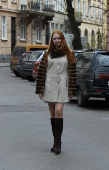 Пальто з каракульчі