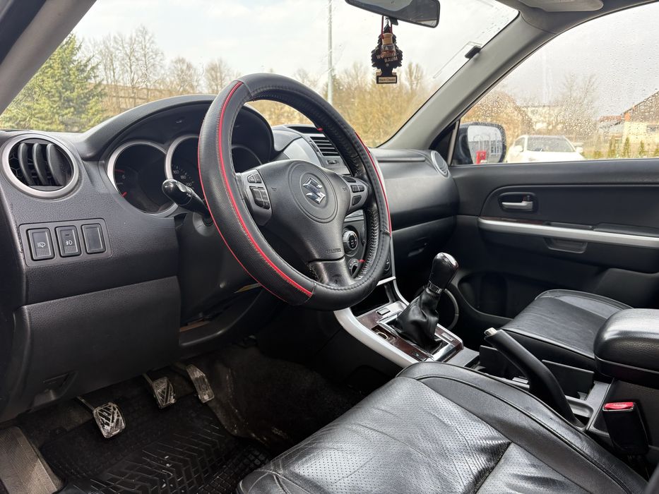 Suzuki Grand Vitara 1.9D 129KM HAK 4x4