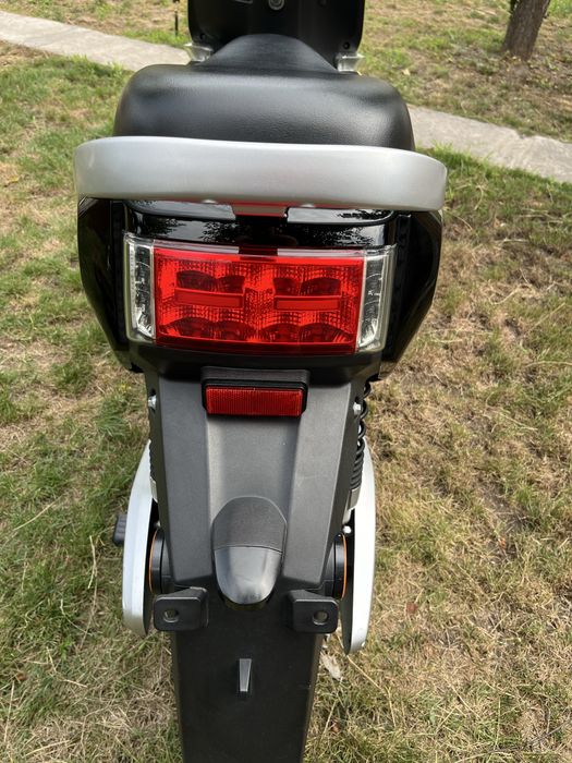 Продам скутер електро