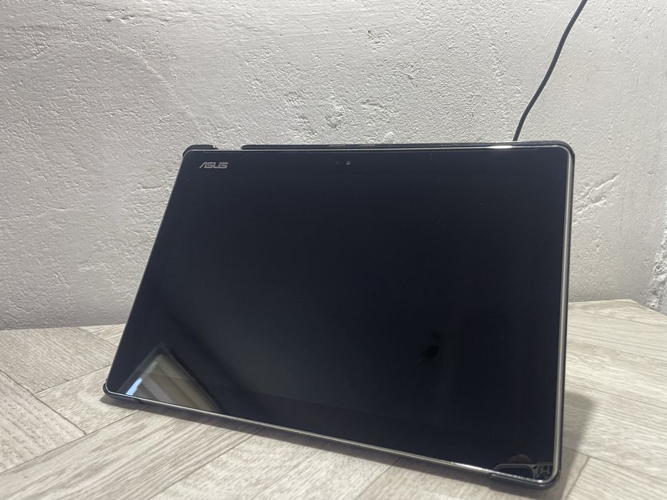 Планшет ASUS ZenPad під ремонт / на запчастини (Екран ідеал) + Чохол у подарунок