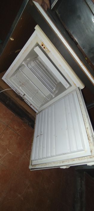 Frigorífico e congelador446750552617144322