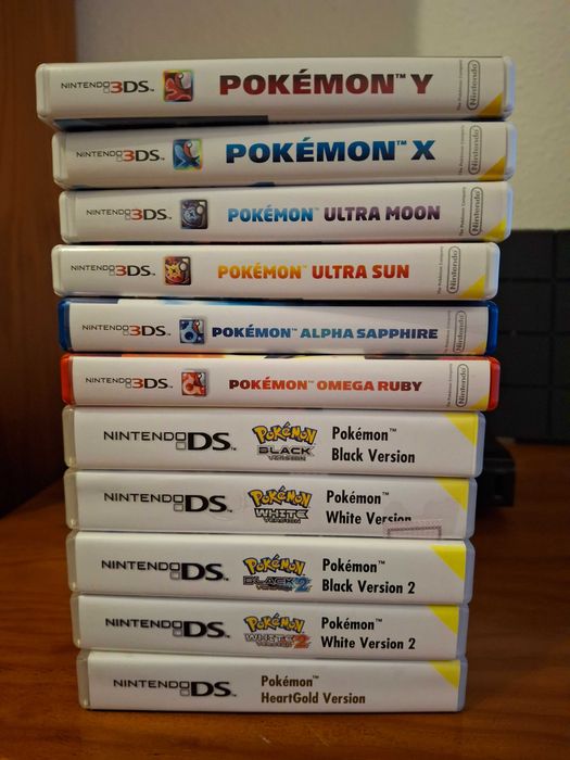 Coleção de jogos pokemon