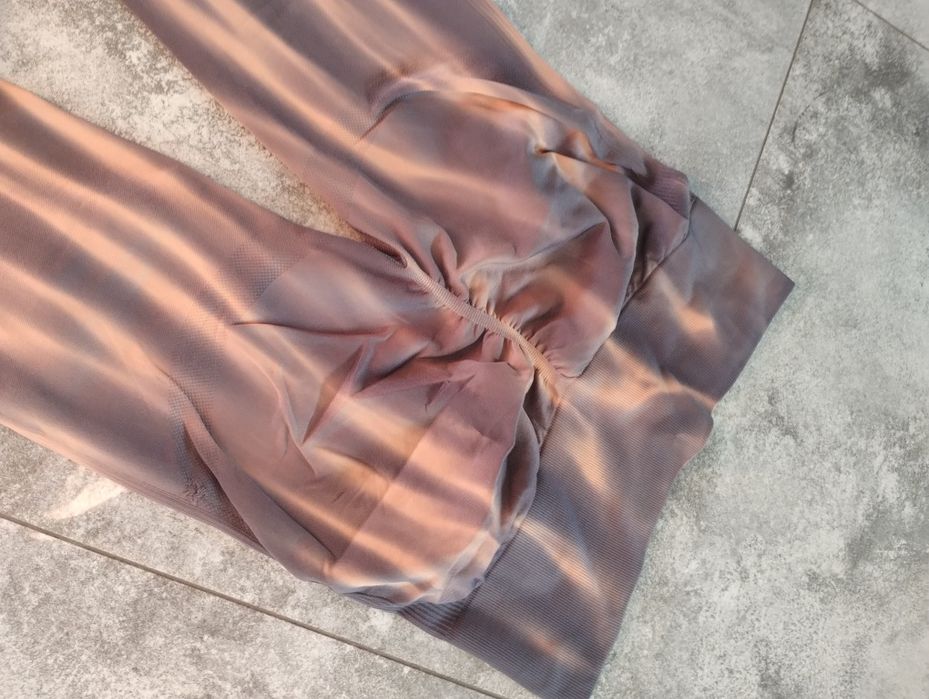 Legginsy push up M Shein