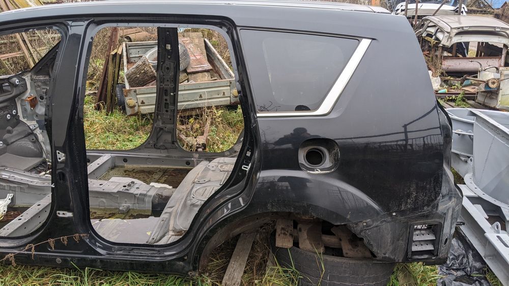 Чверть-крило-кузов-четверть Peugeot 4007 Citroen c croser 2007-2012