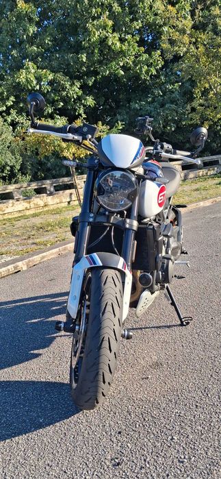 Triumph Trident 660 Tribute Edition
