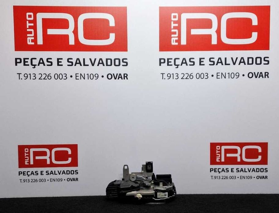 Fechadura / Fecho Porta Frente Esquerdo 31349890 - VOLVO XC90 II