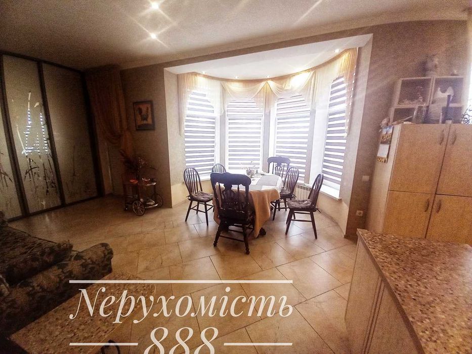 Дмитрівка Києво-Святошинське  БЕЗ %  Капітальний будинок 221 кв.м. з меблями