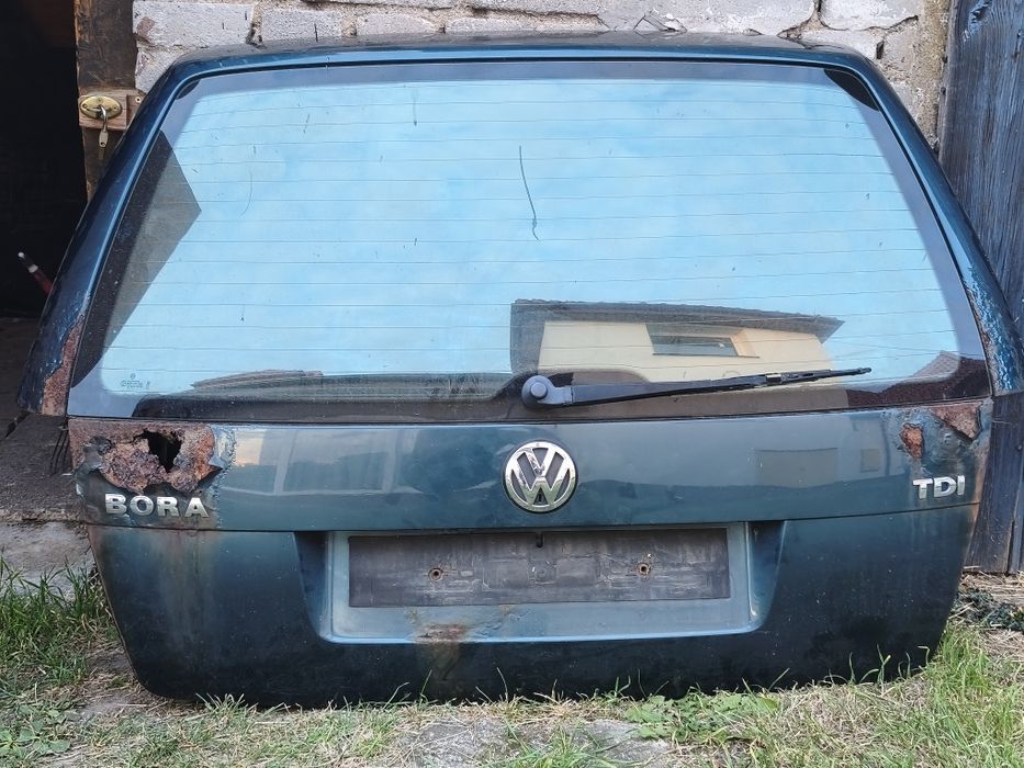 Klapa bagażnika VW bora