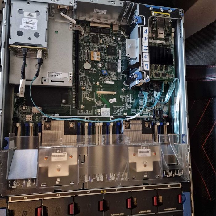 HPE DL380 Gen9 12LFF+2SFF 16GB RAM
