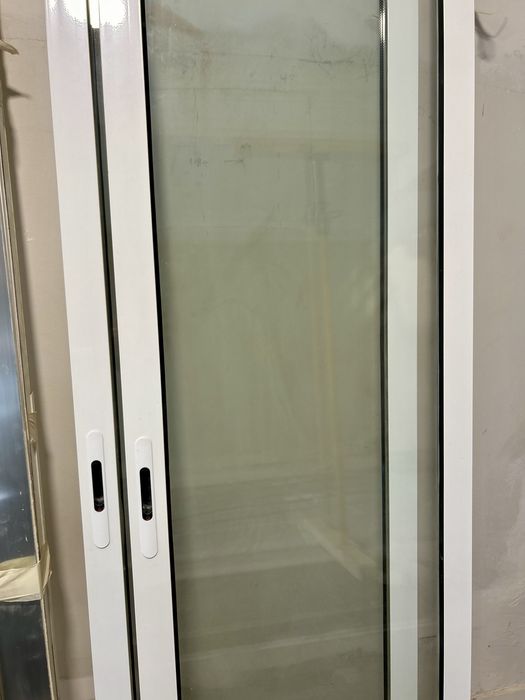 Porta / janela em alumínio com vidro duplo